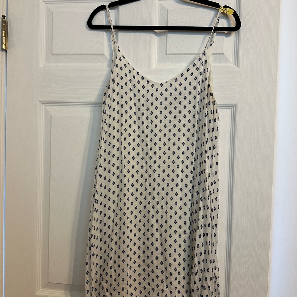 Chic Navy and White Patterned Mini Dress